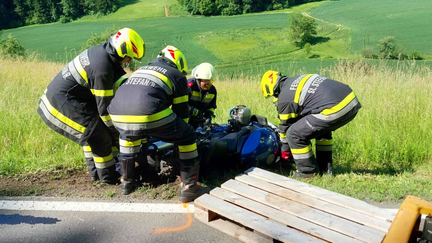 Verkehrsunfall auf der L216
