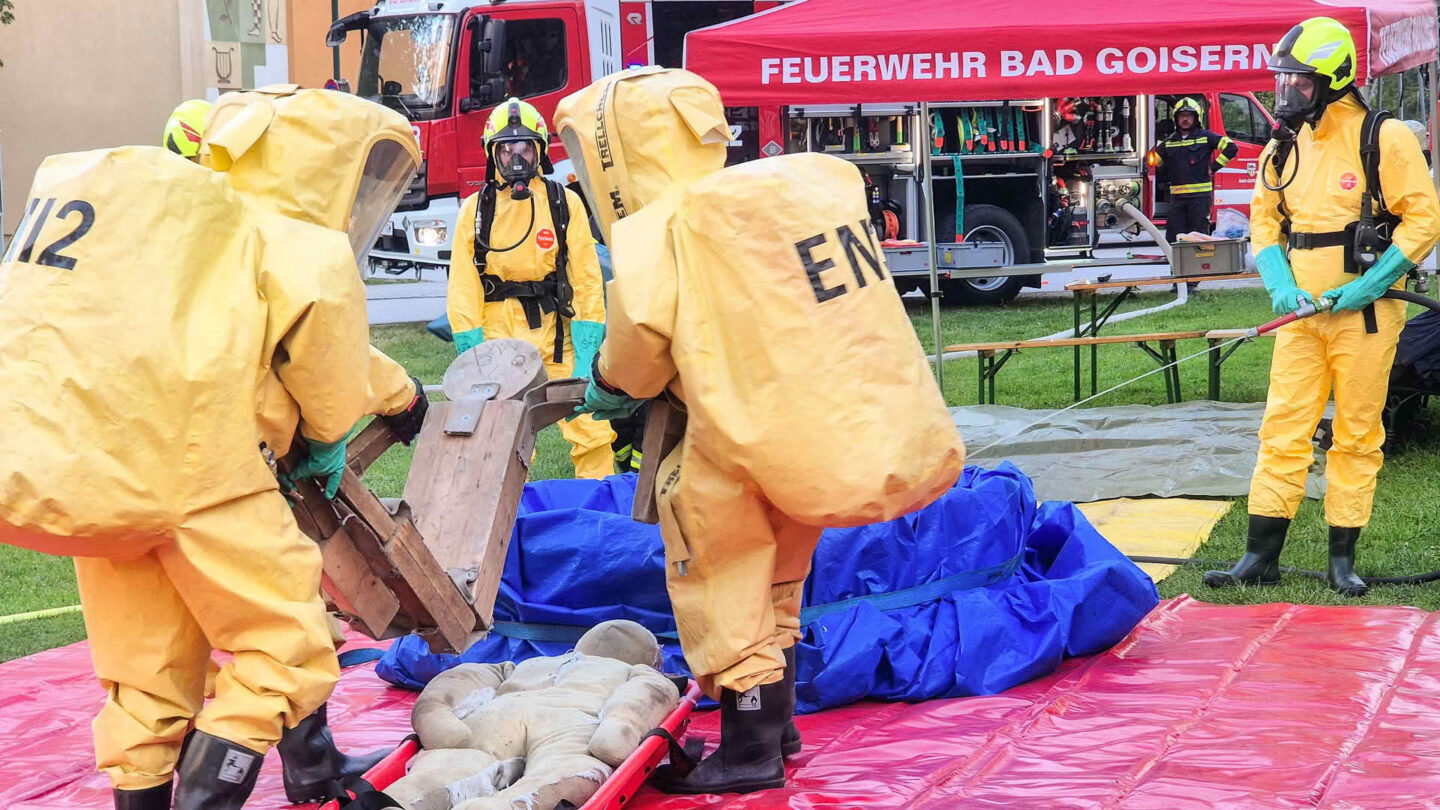 Chlorgasaustritt im Goiserer Parkbad beübt