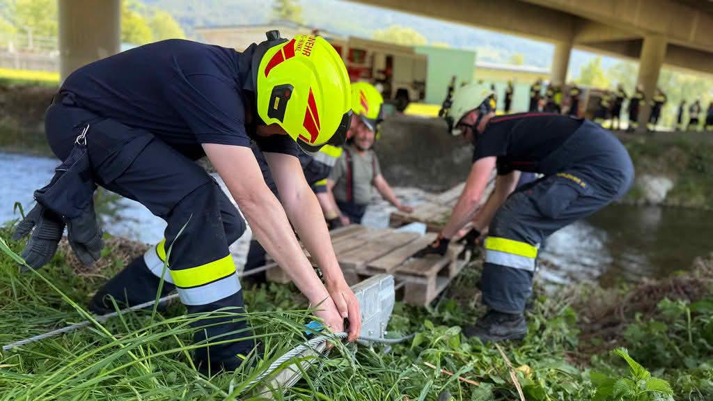 BFV Liezen: KHD-Übung mit zwei technischen Zügen