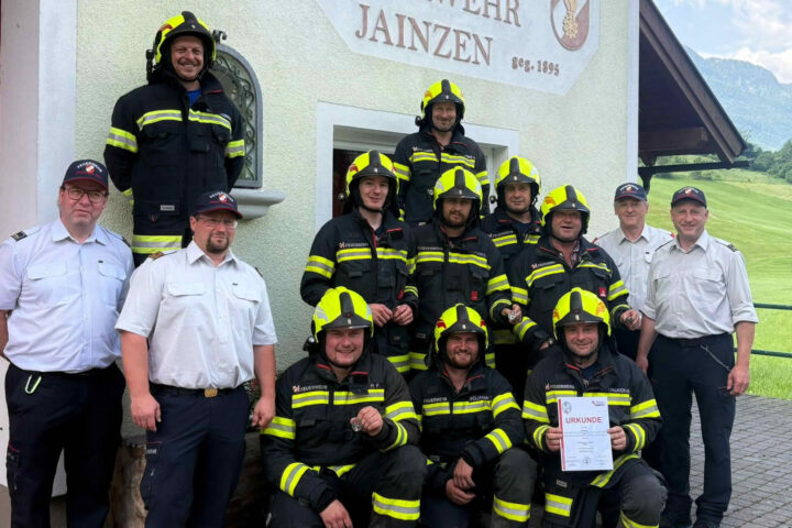 FF Jainzen: Erfolgreiches Branddienstleistungsabzeichen in Silber