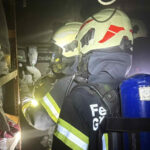 BFKDO Gänserndorf: Brand in Gewerbebetrieb – 2 Personen gerettet