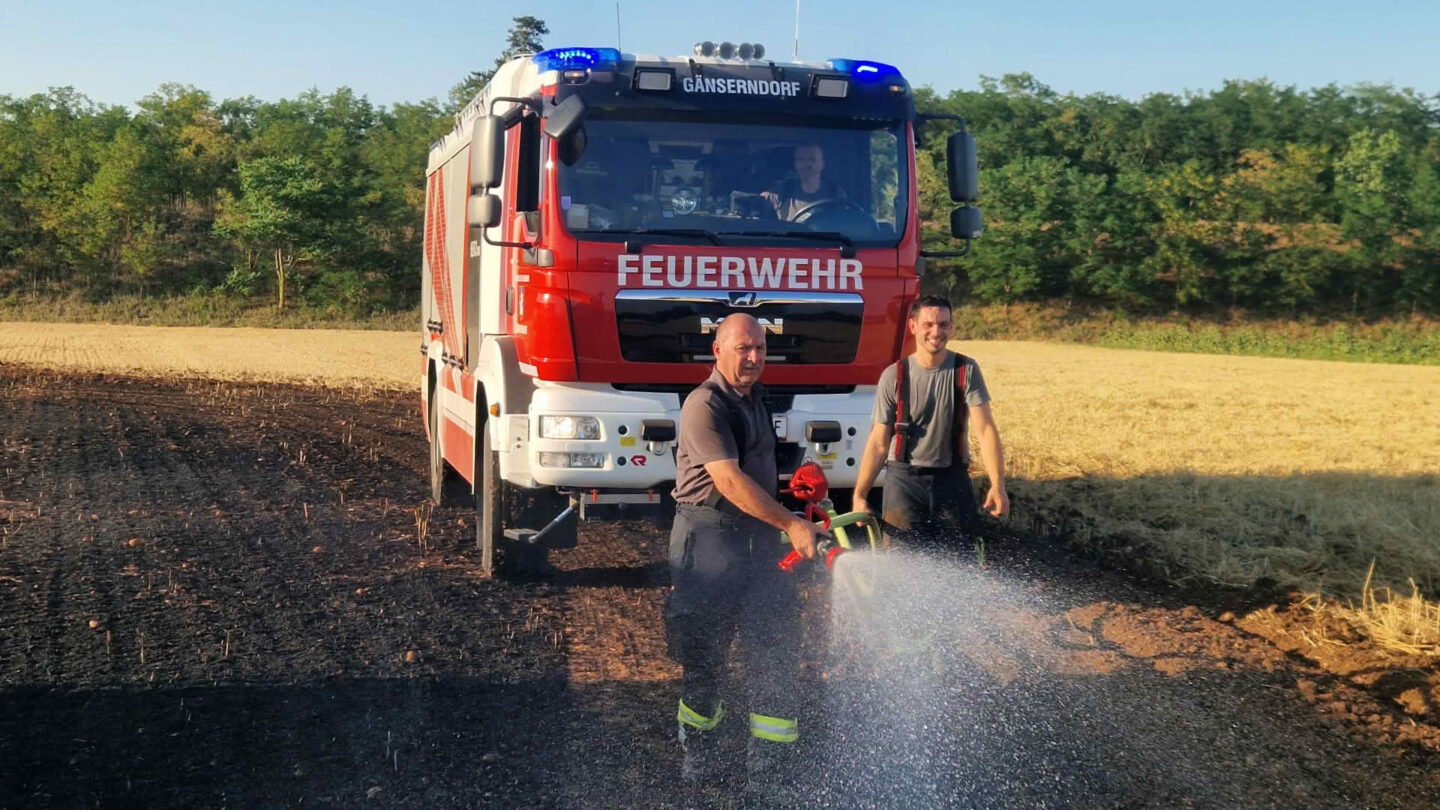 Fahrzeugbrand Arbeitsmaschine