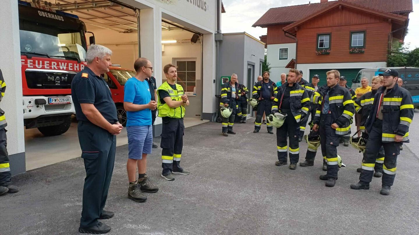 Feuerwehr informiert Bevölkerung über Unwetterlage
