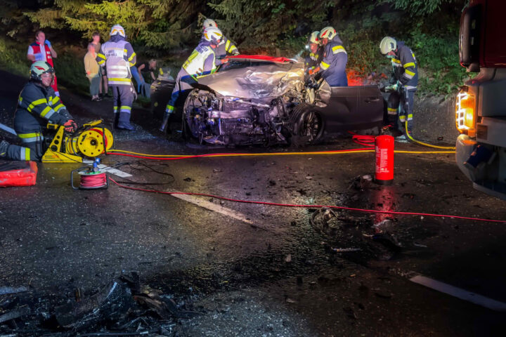 BFV Liezen – A01: Schwerer Verkehrsunfall auf der B117