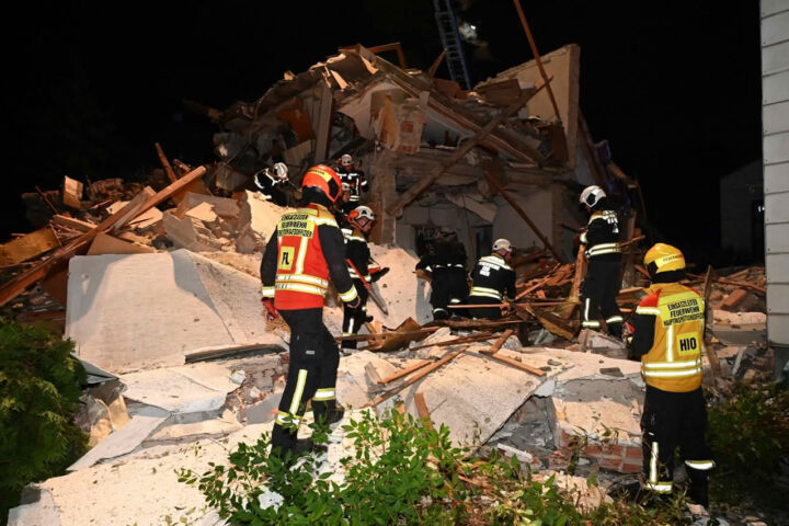 BF Wien: Brand nach Explosion