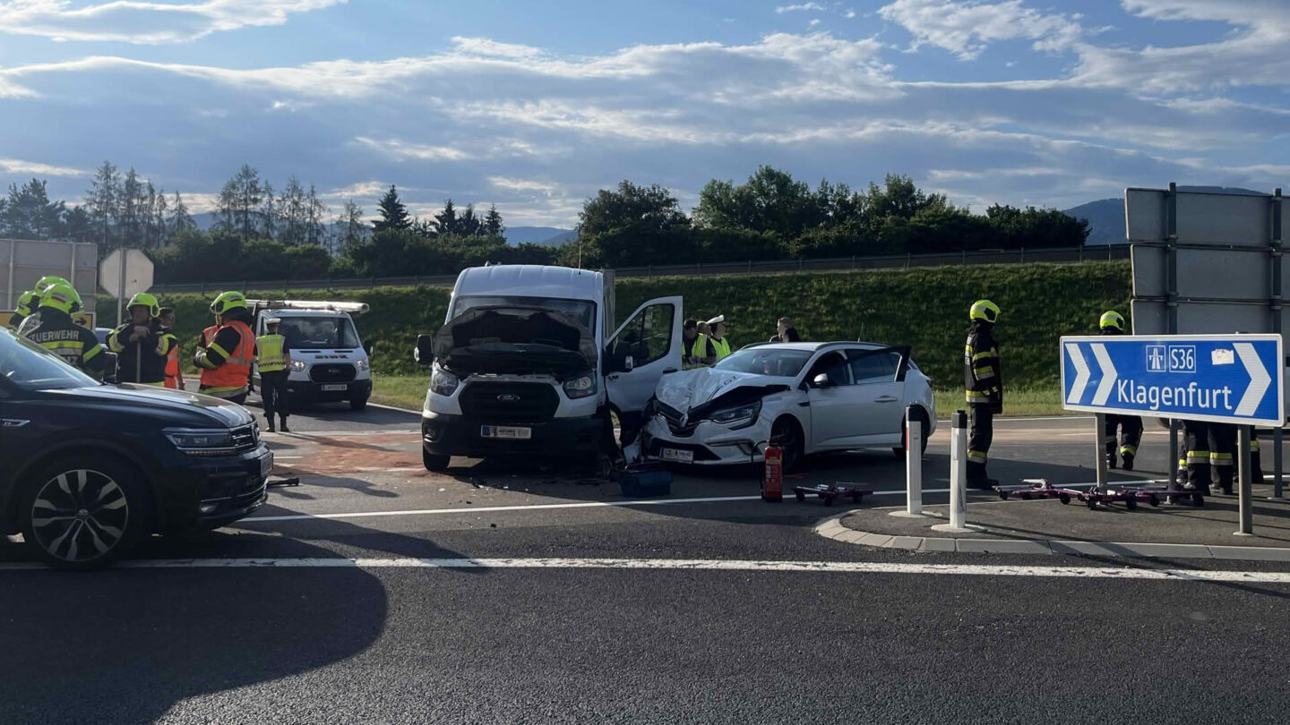 Verkehrsunfall auf der L518
