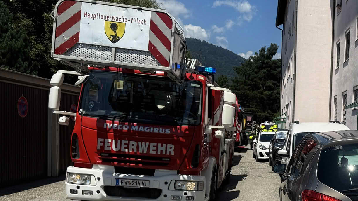 Heimrauchmelderalarm - Feuerwehr rettete bewusstlosen Bewohner in Villach