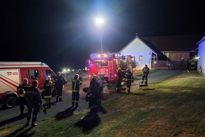 FF Mogersdorf-Ort: Alarmierung zum Küchenbrand