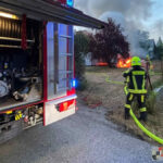 FF Felixdorf: Fahrzeugbrand in der Nestroygasse