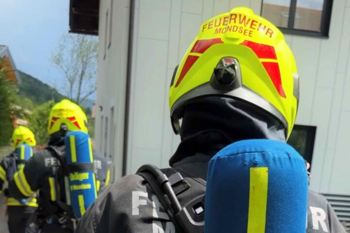 FF Mondsee: Brand auf Terrasse in Mondsee