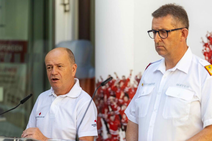 Rotes Kreuz & Bundesfeuerwehrverband warnen vor Extremhitze