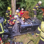 FF Bad Ischl: Verkehrsunfall mit zwei eingeklemmten Personen in Kaltenbach beübt