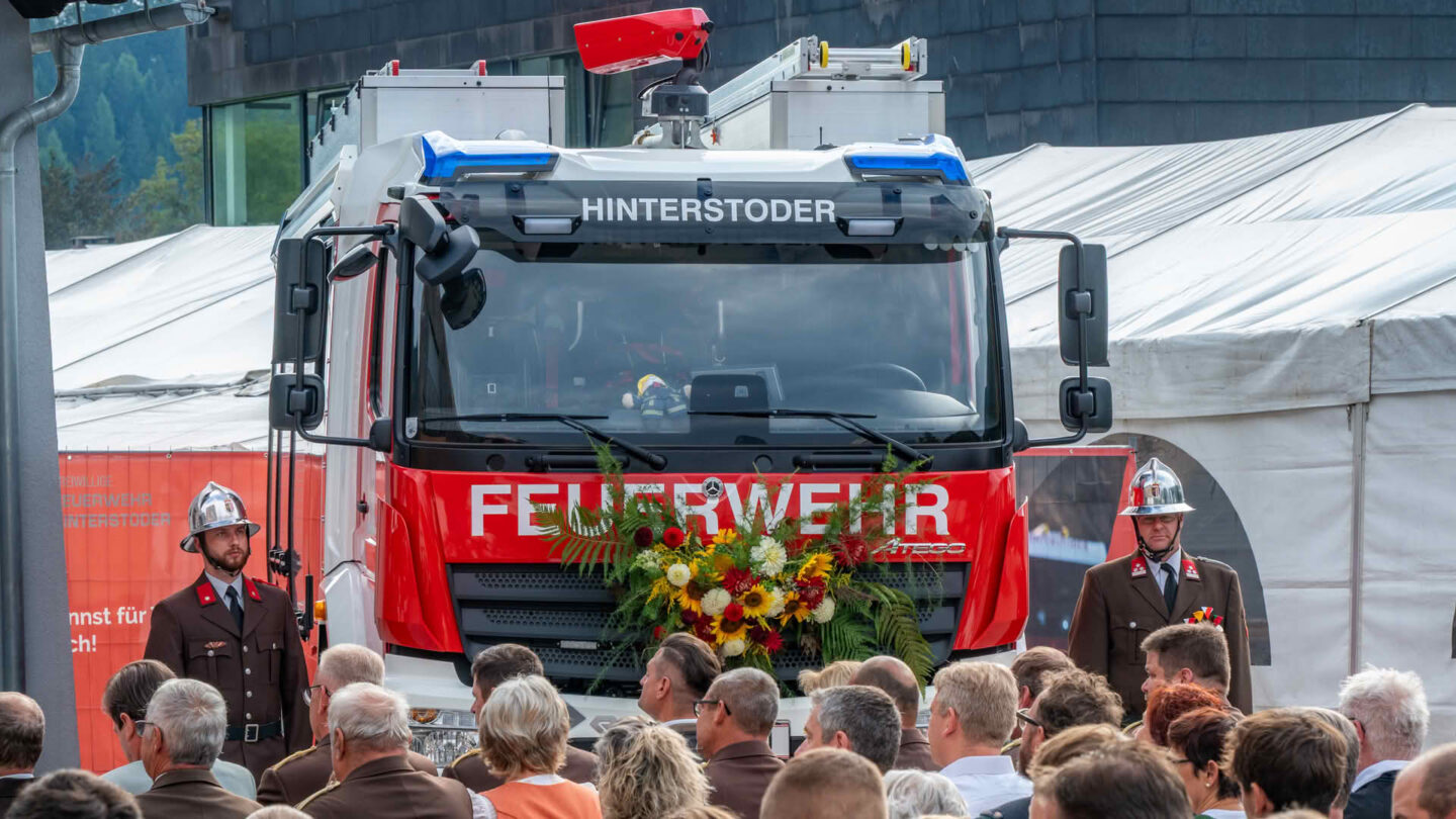 Feldmesse und Fahrzeugsegnung